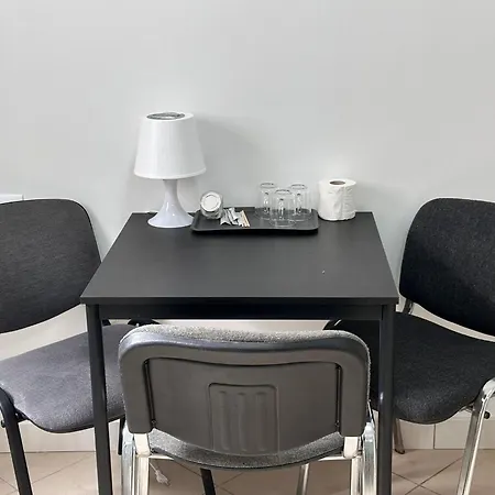 Golebia-economic Couette-café *