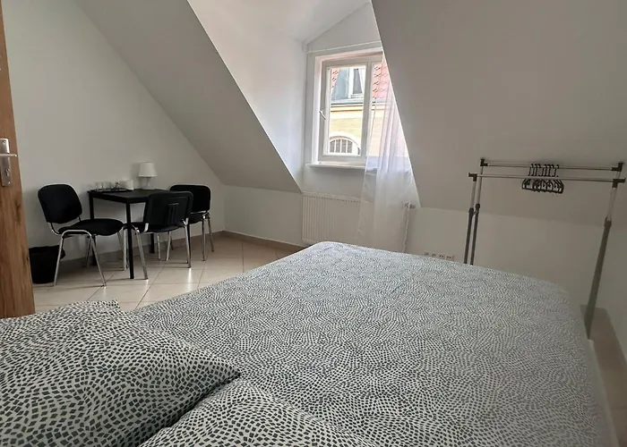 Golebia-economic * Poznań