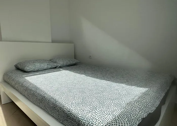 Bed & Breakfast Golebia-economic Poznań