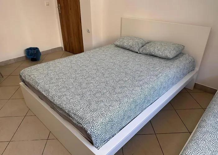 Bed & Breakfast Golebia-economic *